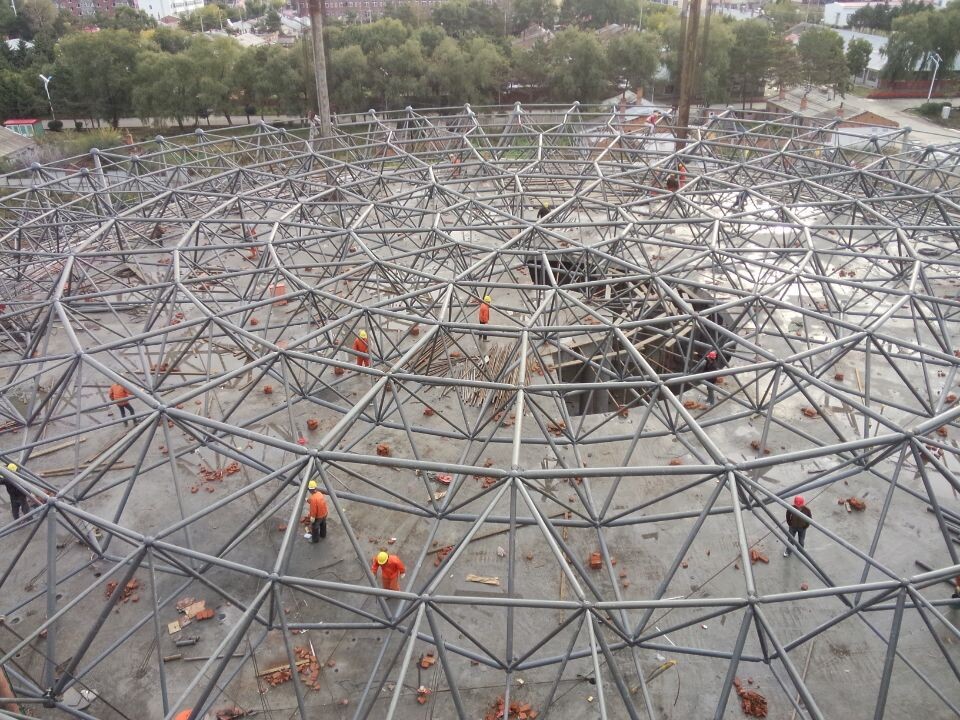 克拉玛依全民健身中心网架